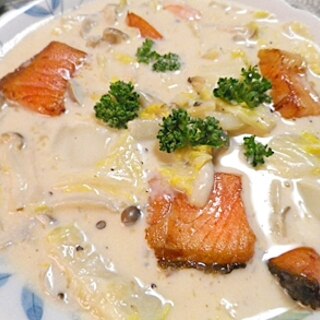 甘鮭と白菜の醤油麹クリーム煮